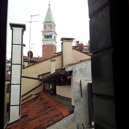 Hotel Astoria Венеция Экстерьер фото